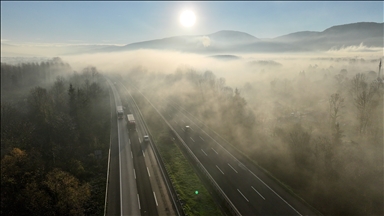 Fog shrouds Turkiye's Duzce