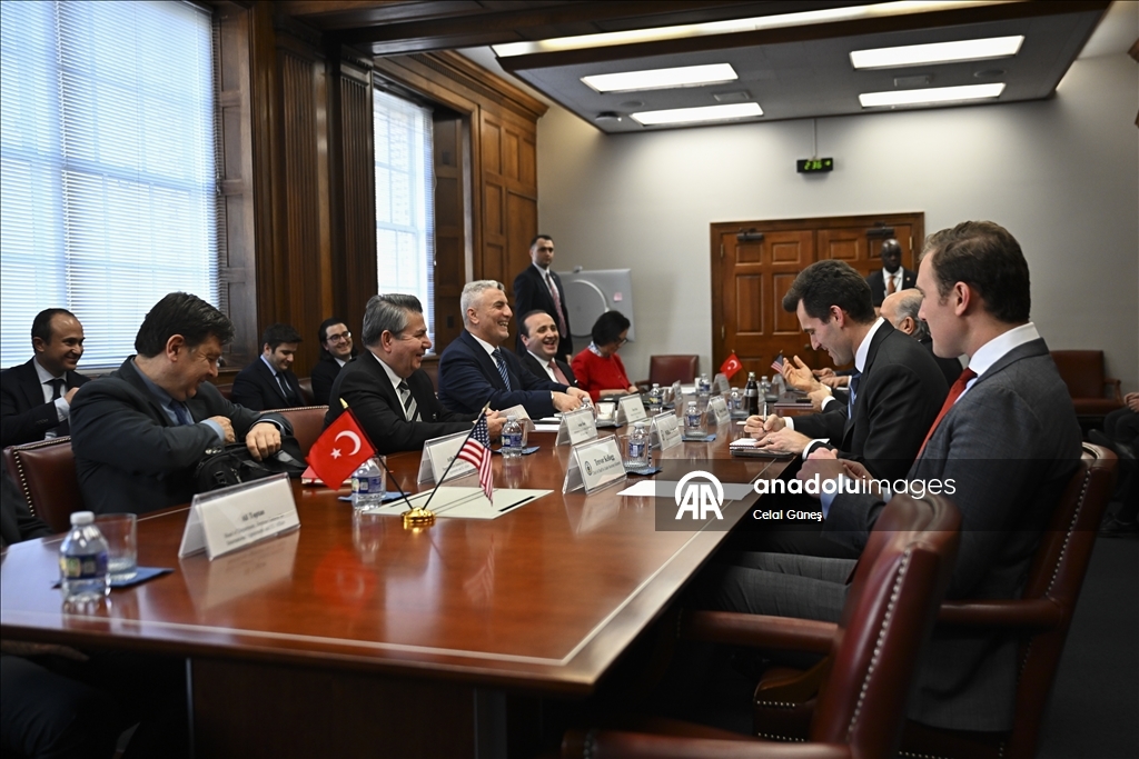 Болат обсудил с главой Минторга США развитие торгово-экономического партнерства