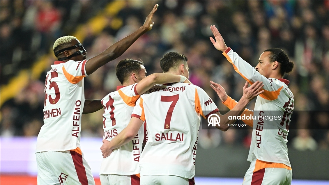 Galatasaray, deplasmanda Antalyaspor’u mağlup etti