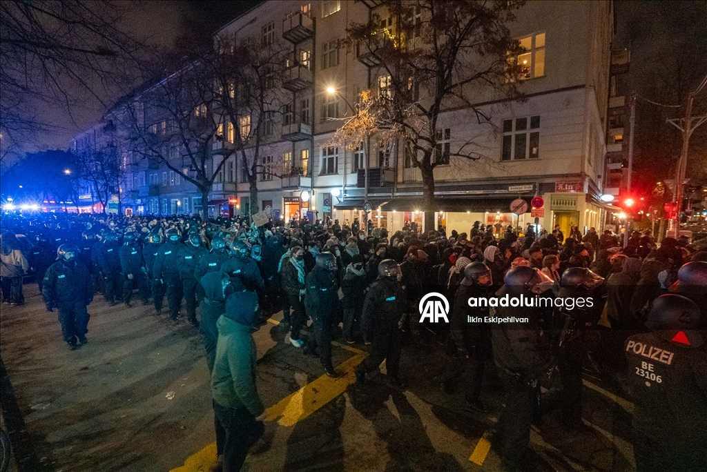 В Берлине прошла акция протеста против полиции