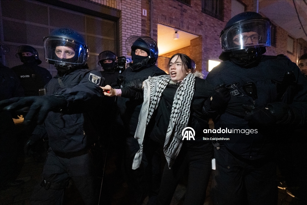 В Берлине прошла акция протеста против полиции