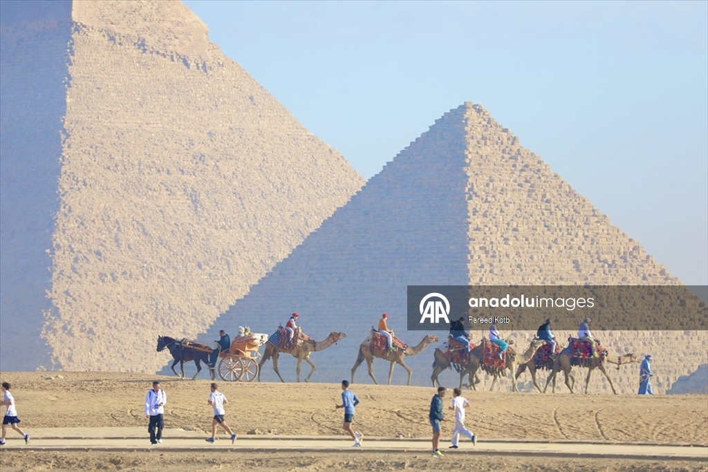 Mısır'da 'Piramitler Yarı Maratonu'