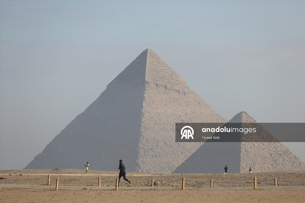 Mısır'da 'Piramitler Yarı Maratonu'
