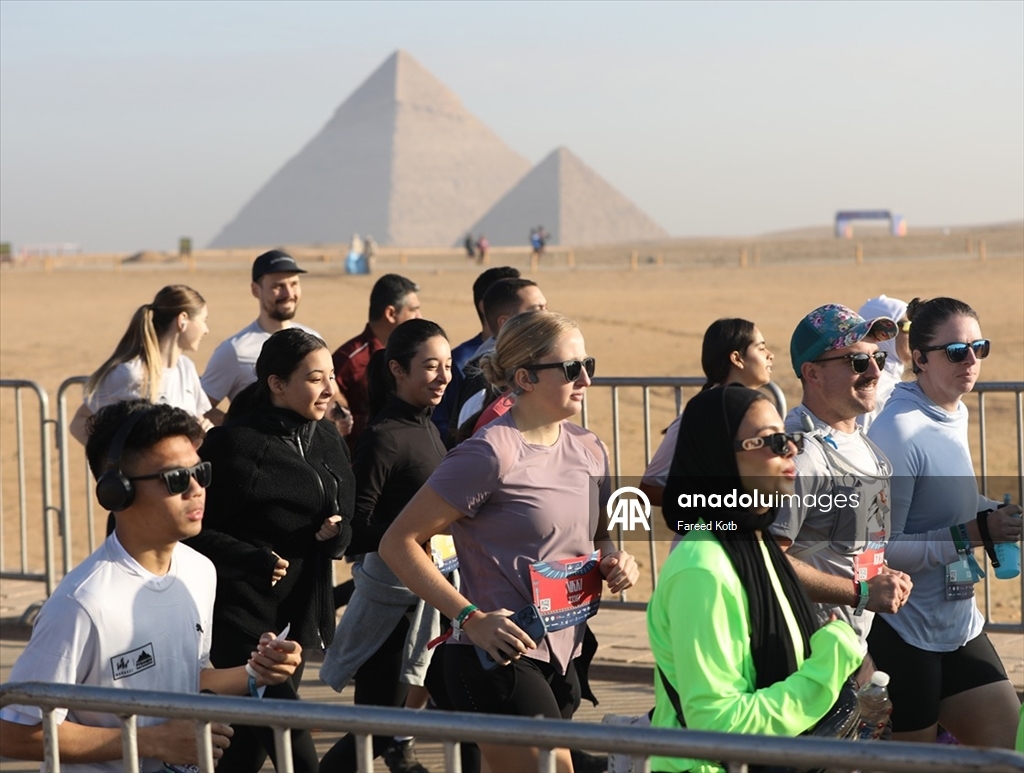 Mısır'da 'Piramitler Yarı Maratonu'