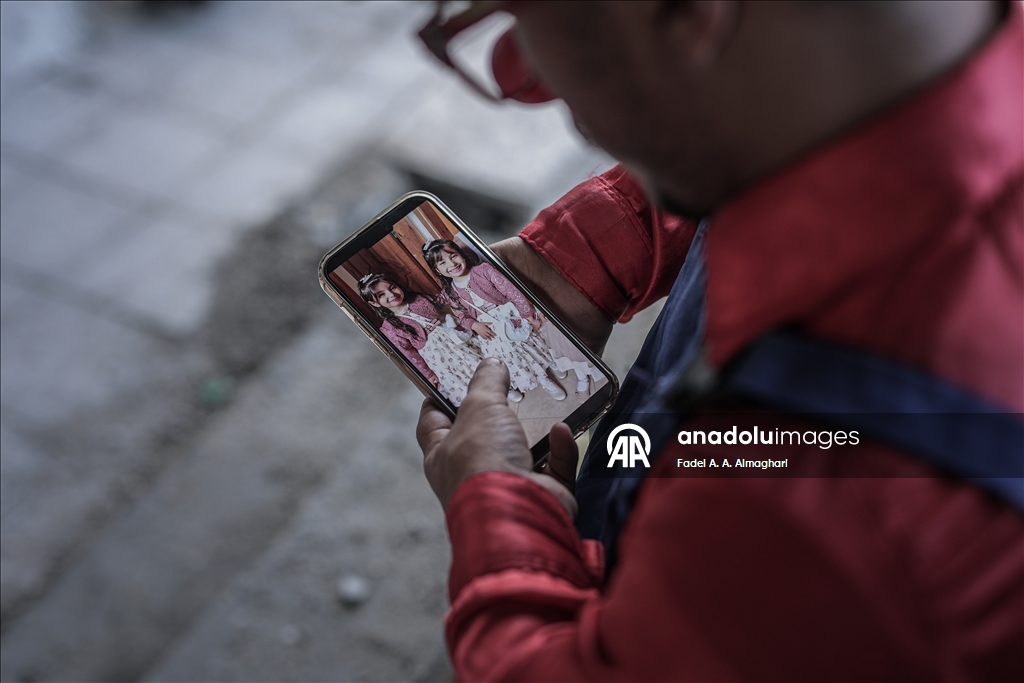 Gazze’de Ahmed Ebu Seker, kayıplarına rağmen çocuklara umut oluyor