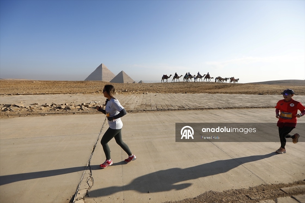 Mısır'da 'Piramitler Yarı Maratonu'