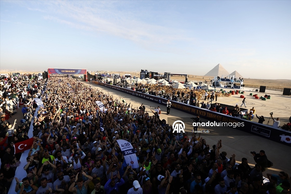 Mısır'da 'Piramitler Yarı Maratonu'