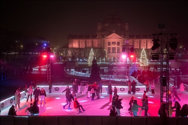 Tradicionalni zagrebački Advent i ove godine privlači veliki broj posjetitelja