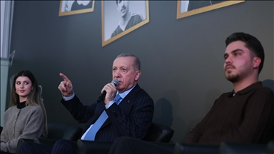 Cumhurbaşkanı Recep Tayyip Erdoğan, gençlerle bir araya geldi