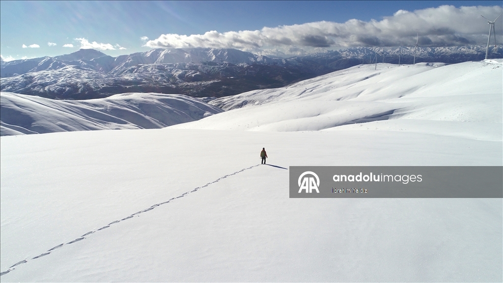 Hiking routes are being digitized and made available for tourism in Turkiye's Mus