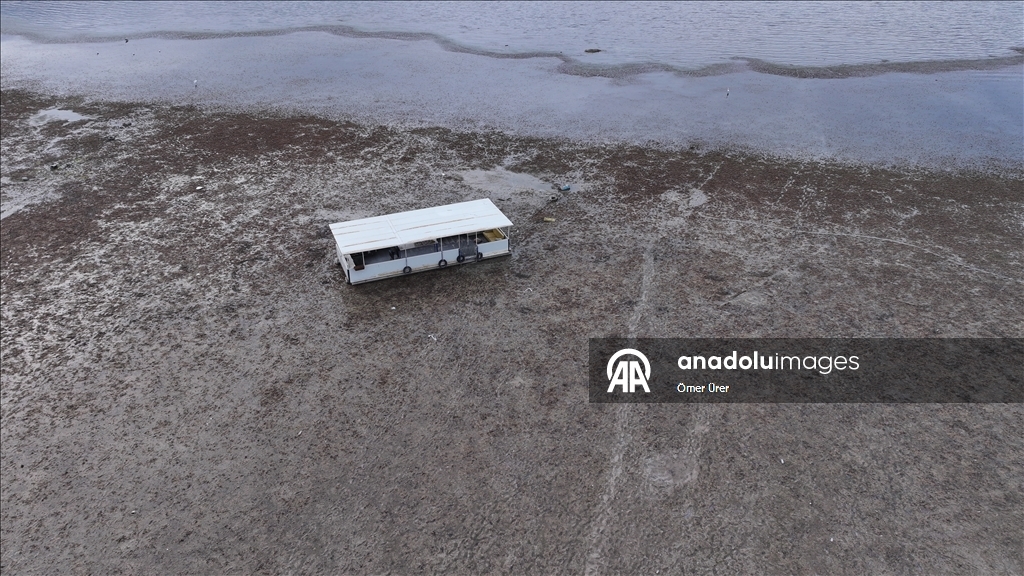 Sapanca Lake, described as the ‘lifeline of Eastern Marmara,’ under threat due to drought