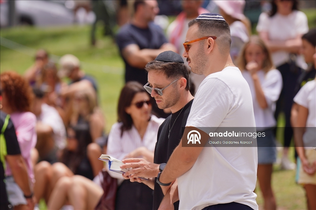 Memorial at Sydney’s Bondi Pavilion following mass shooting attack