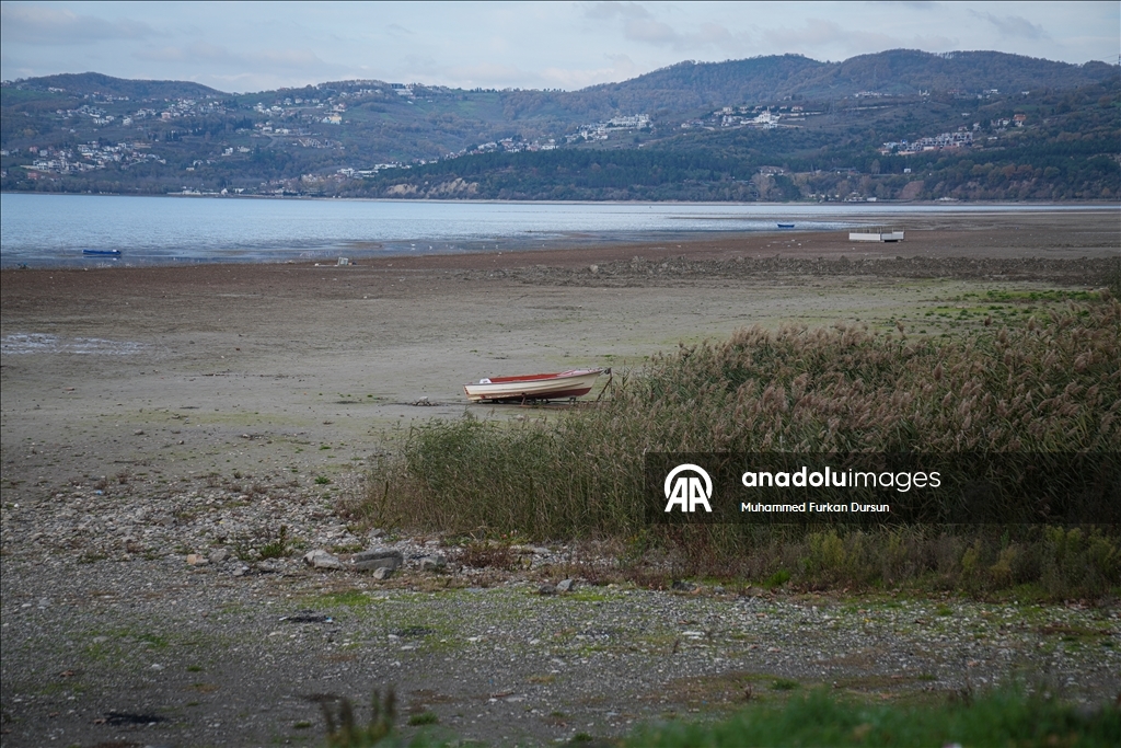 Sapanca Lake, described as the ‘lifeline of Eastern Marmara,’ under threat due to drought