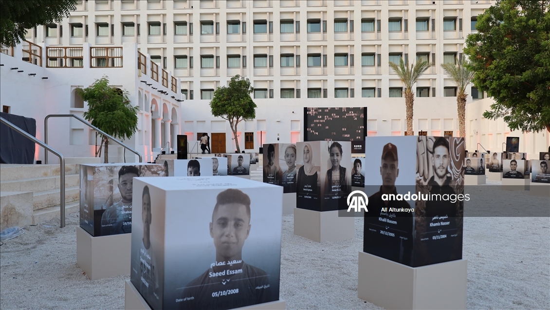 Katar’da Gazzeli çocukları temsil eden "241" sergisi açıldı