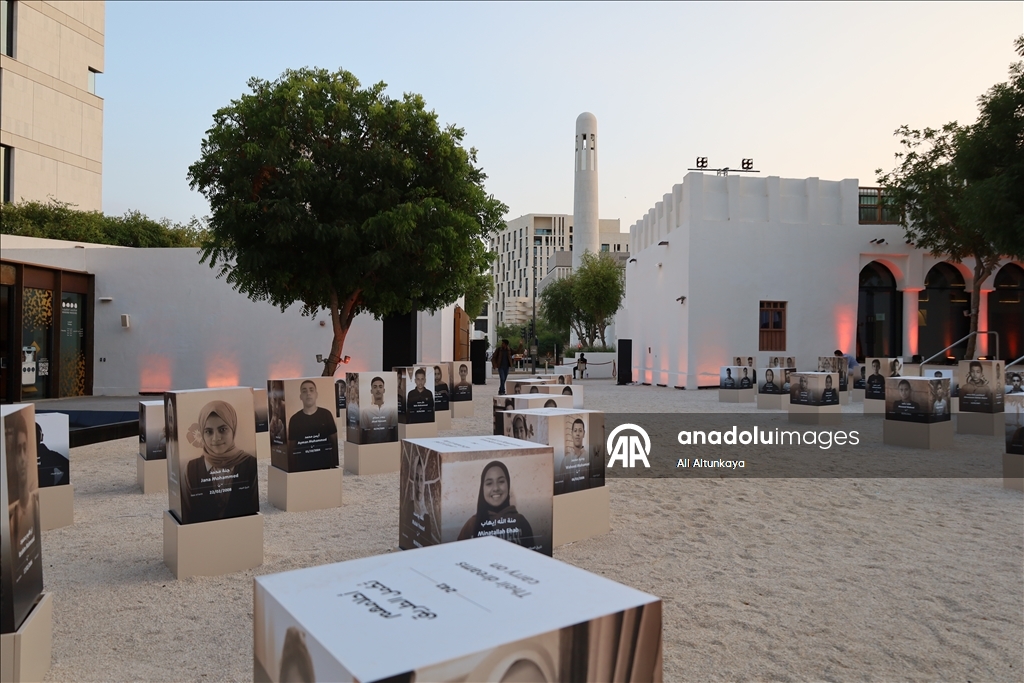 Katar’da Gazzeli çocukları temsil eden "241" sergisi açıldı