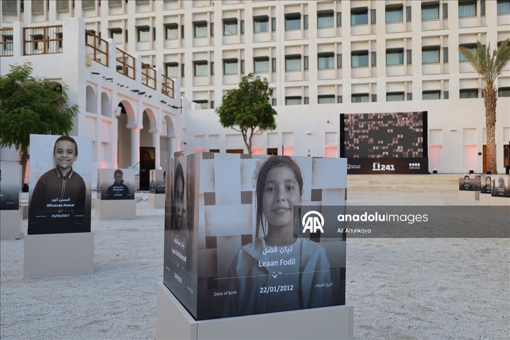 Katar’da Gazzeli çocukları temsil eden "241" sergisi açıldı