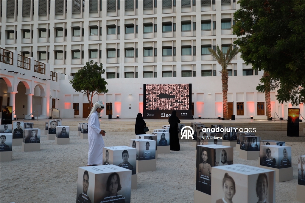 Katar’da Gazzeli çocukları temsil eden "241" sergisi açıldı