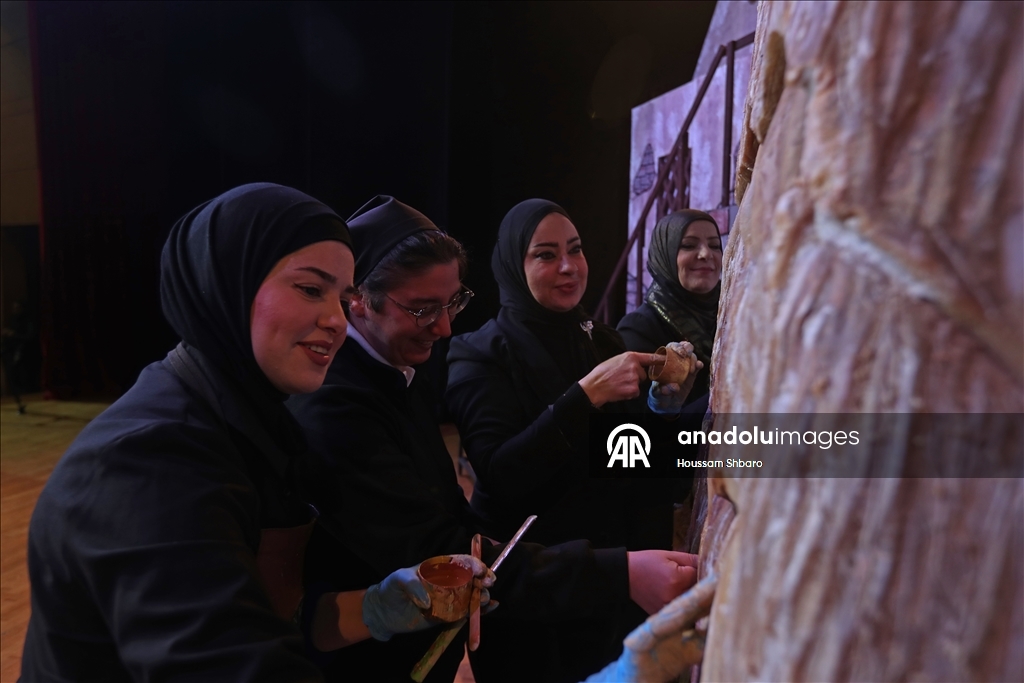 Soap-made Christmas tree displayed in Lebanon