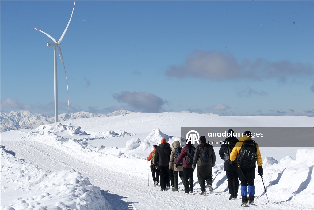 Hiking routes are being digitized and made available for tourism in Turkiye's Mus