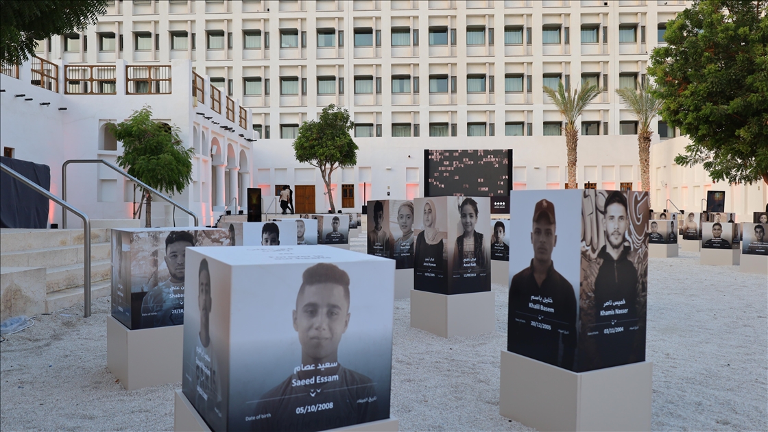 Katar’da Gazzeli çocukları temsil eden '241' sergisi açıldı