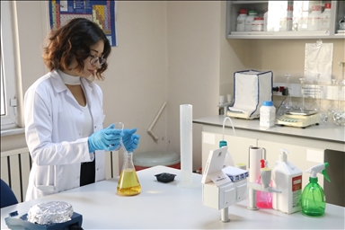 باحثون أتراك ينتجون زيتا أحادي الخلية من بقايا العنب