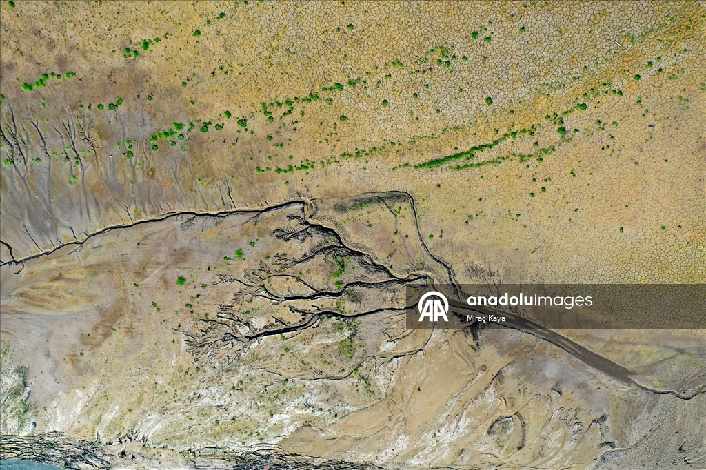 Balıkesir kent merkezinin su ihtiyacını karşılayan barajın seviyesi yüzde 10'un altına düştü