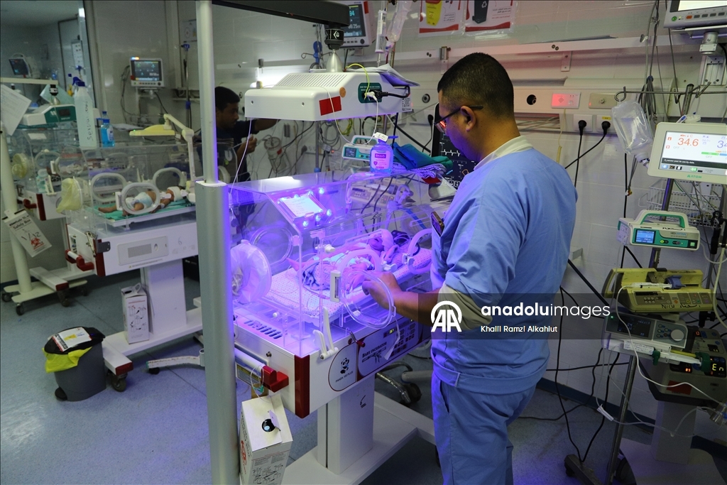 Gazze'de prematüre bebekler hayatta kalma mücadelesi veriyor