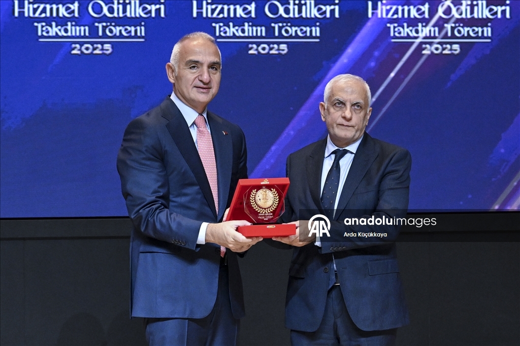 "2025 Türk Diline Hizmet Ödülleri" sahiplerini buldu