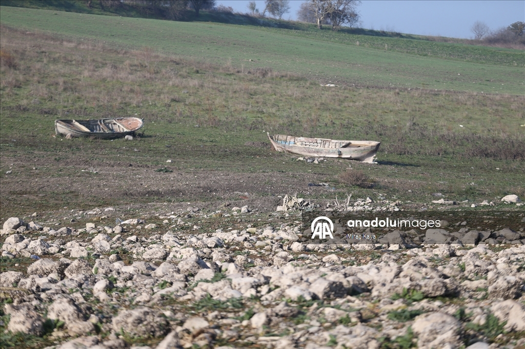 Balıkesir kent merkezinin su ihtiyacını karşılayan barajın seviyesi yüzde 10'un altına düştü