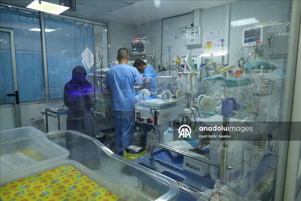 Gazze'de prematüre bebekler hayatta kalma mücadelesi veriyor