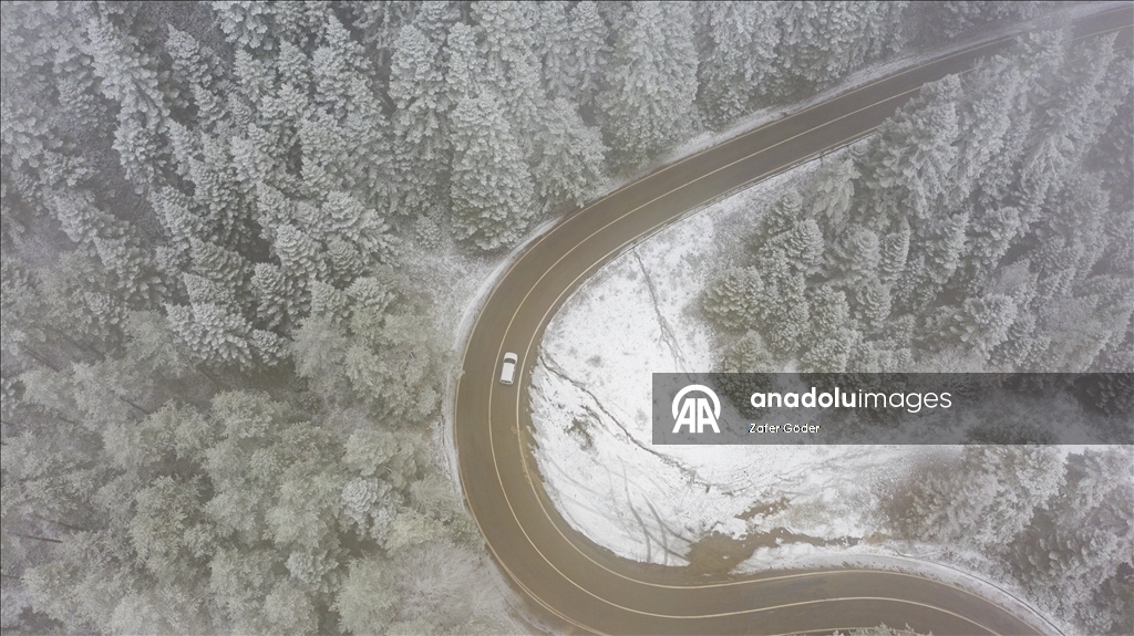Bolu'nun yüksek kesimlerindeki kış manzaraları havadan görüntülendi