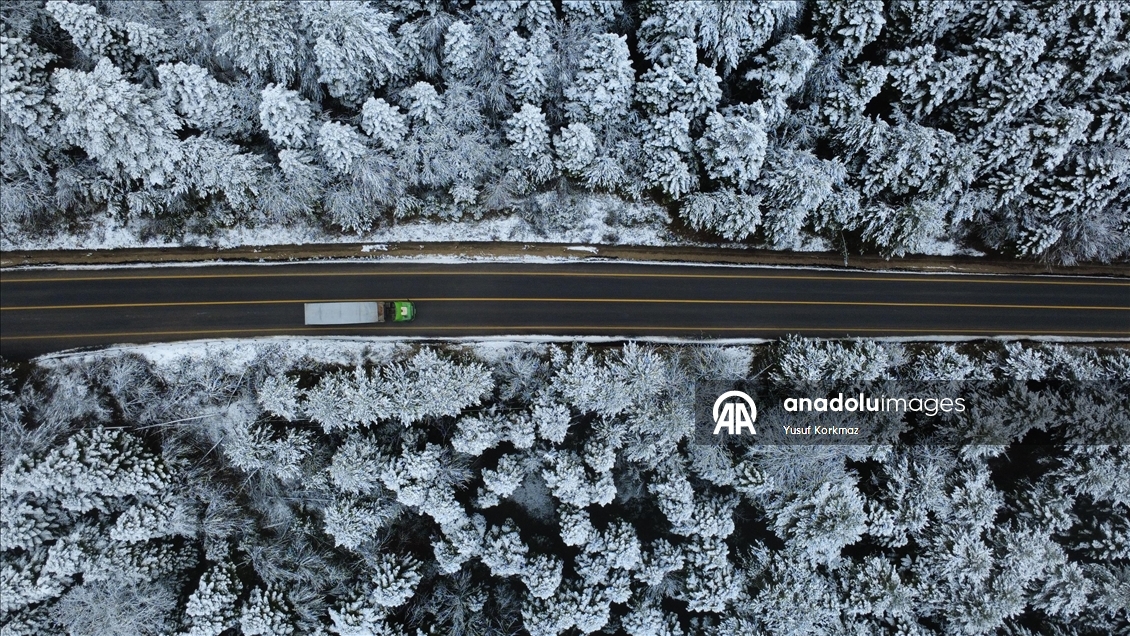 Yurdun bazı kesimleri karla beyaza büründü