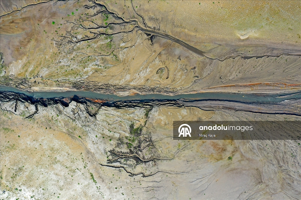 Balıkesir kent merkezinin su ihtiyacını karşılayan barajın seviyesi yüzde 10'un altına düştü