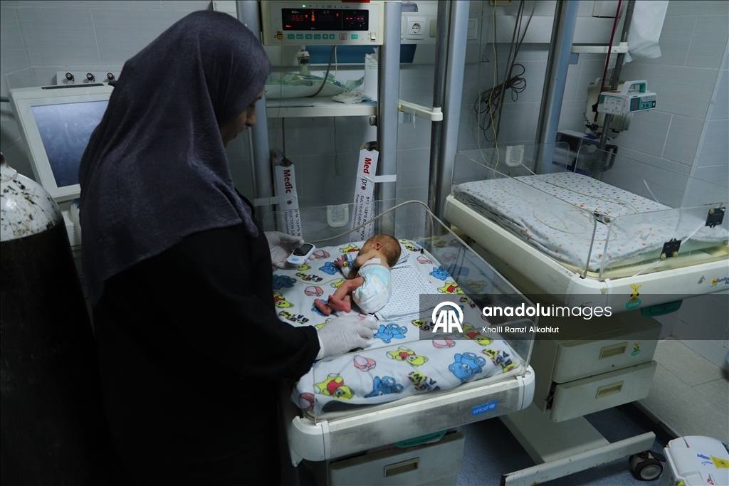 Gazze'de prematüre bebekler hayatta kalma mücadelesi veriyor
