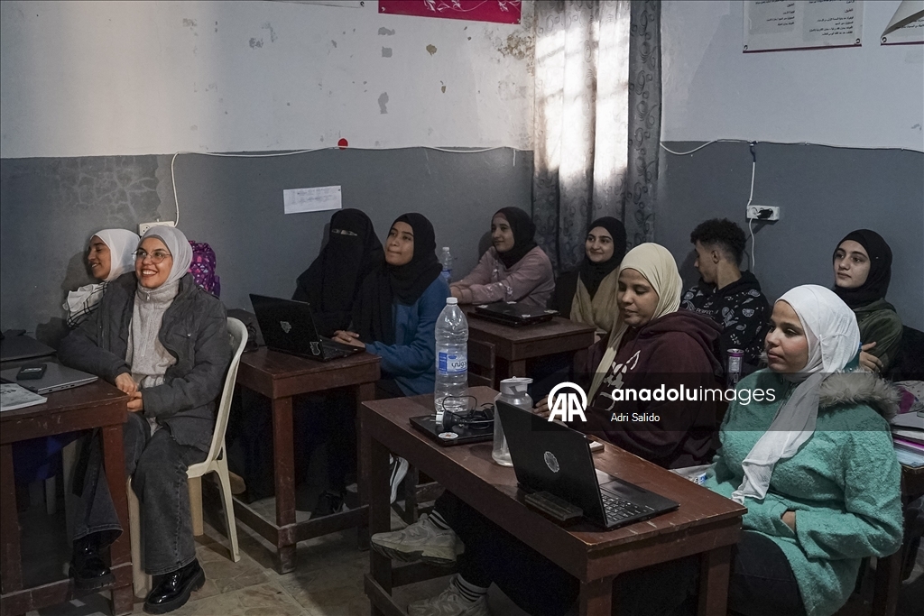 Suriyeli ve Filistinli mültecilerin kaldığı başkent Beyrut’taki Şatilla Kampı