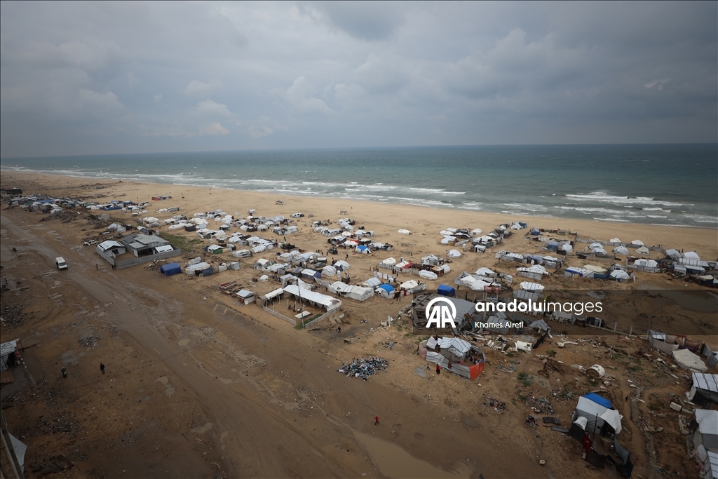 Наводнение затопило прибрежные лагеря в Газе