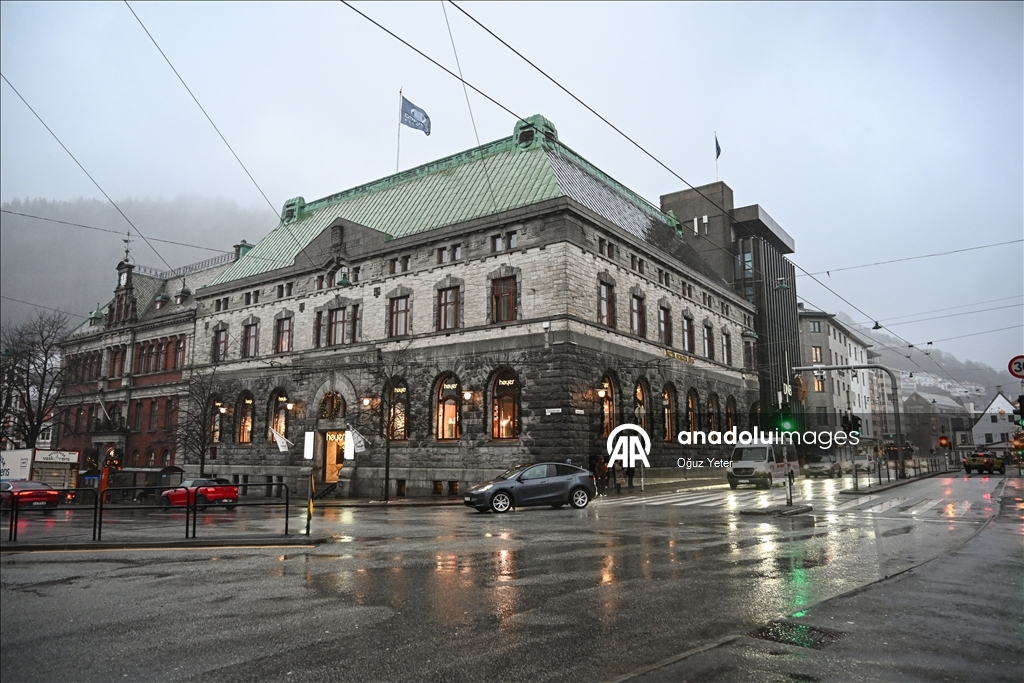 Bergeni, "qyteti i shtatë maleve" në Norvegji