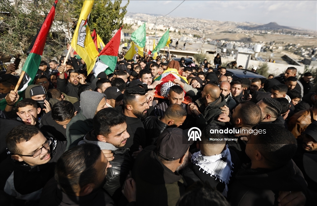 17-летний палестинец Аммар Яссер Сабах был убит во время израильского рейда на оккупированном Западном берегу