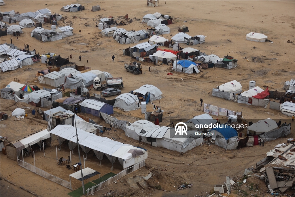 Наводнение затопило прибрежные лагеря в Газе