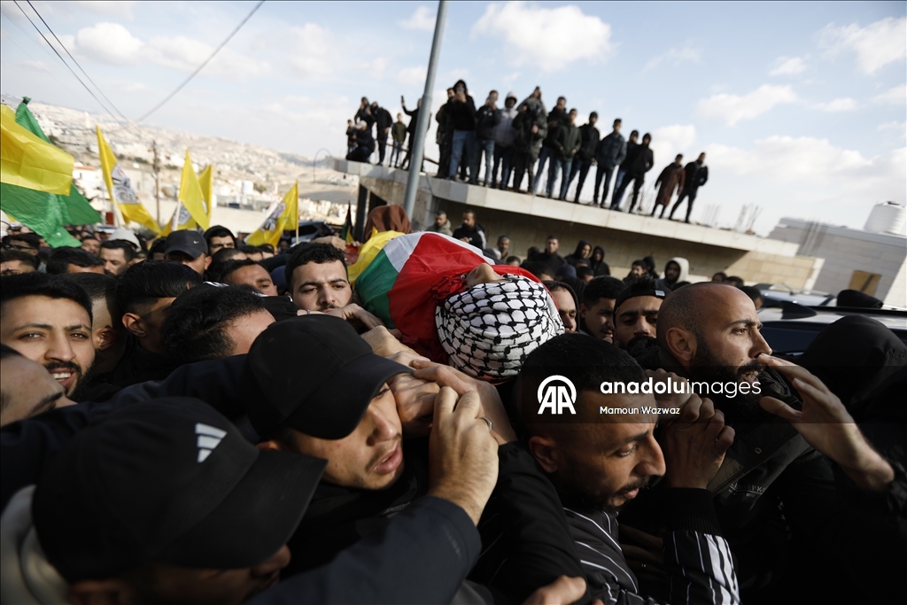 17-летний палестинец Аммар Яссер Сабах был убит во время израильского рейда на оккупированном Западном берегу