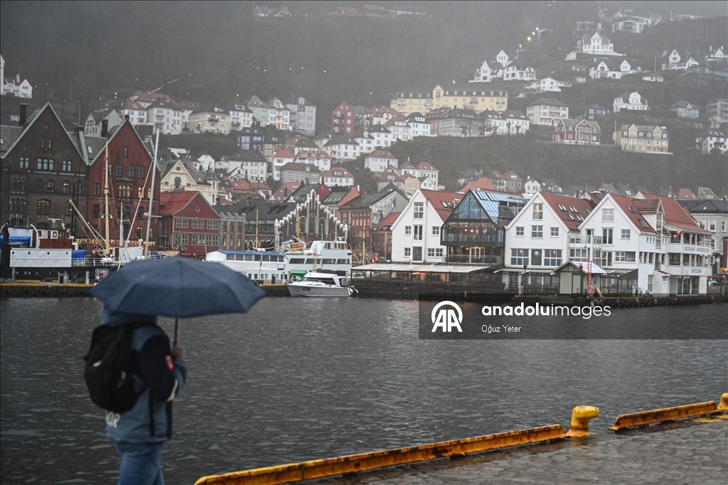 Bergeni, "qyteti i shtatë maleve" në Norvegji