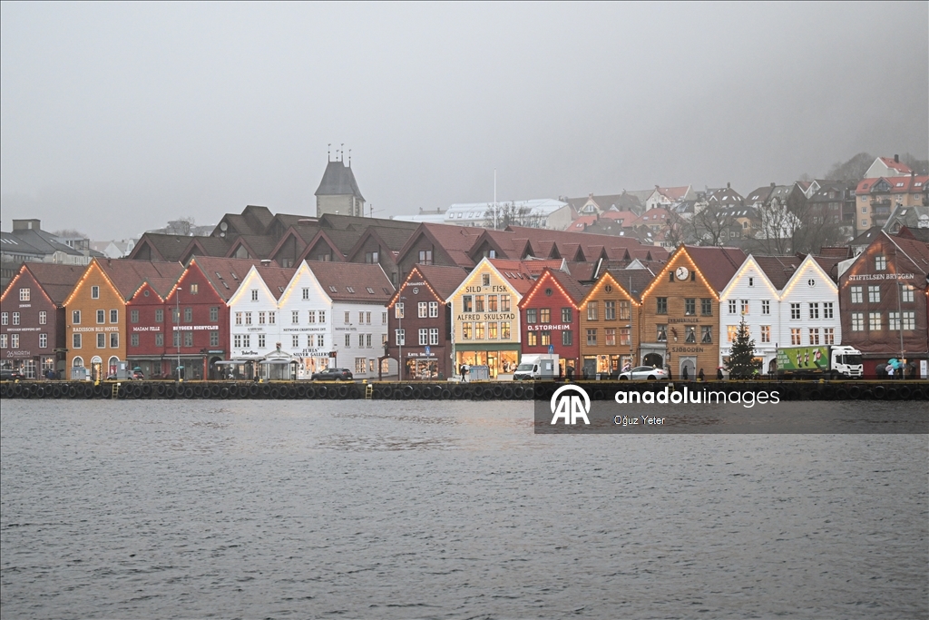 Bergeni, "qyteti i shtatë maleve" në Norvegji