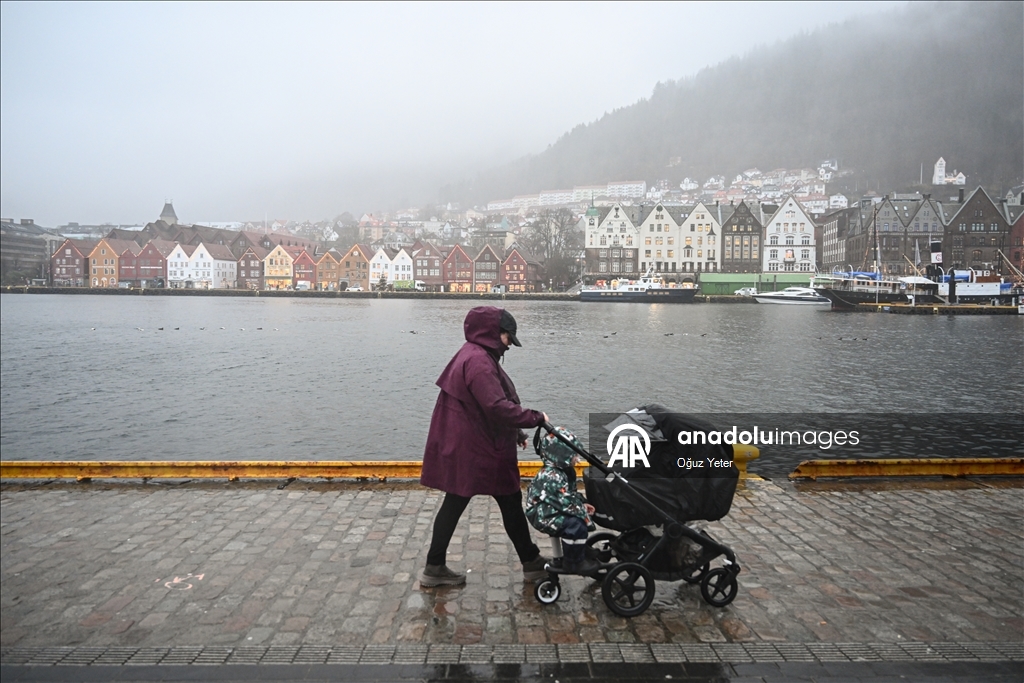 Bergeni, "qyteti i shtatë maleve" në Norvegji