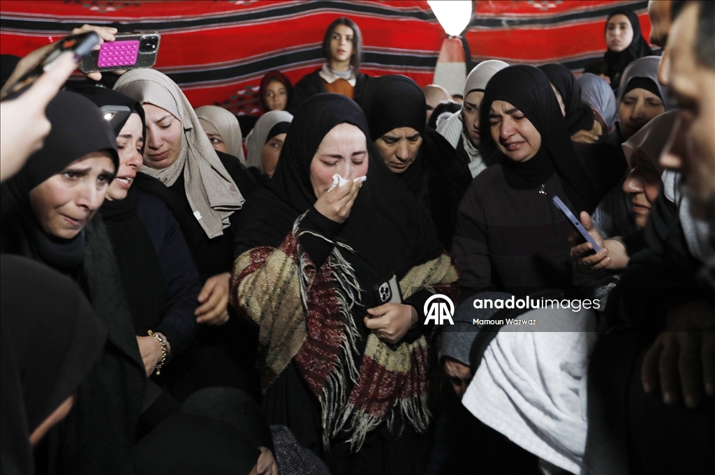 17-летний палестинец Аммар Яссер Сабах был убит во время израильского рейда на оккупированном Западном берегу