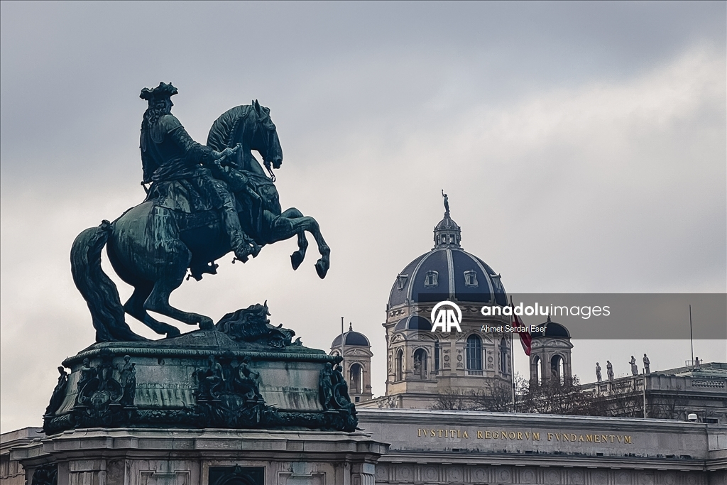 Ziyaretçilerini zamanda geriye götüren şehir: Viyana