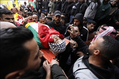 17-летний палестинец Аммар Яссер Сабах был убит во время израильского рейда на оккупированном Западном берегу