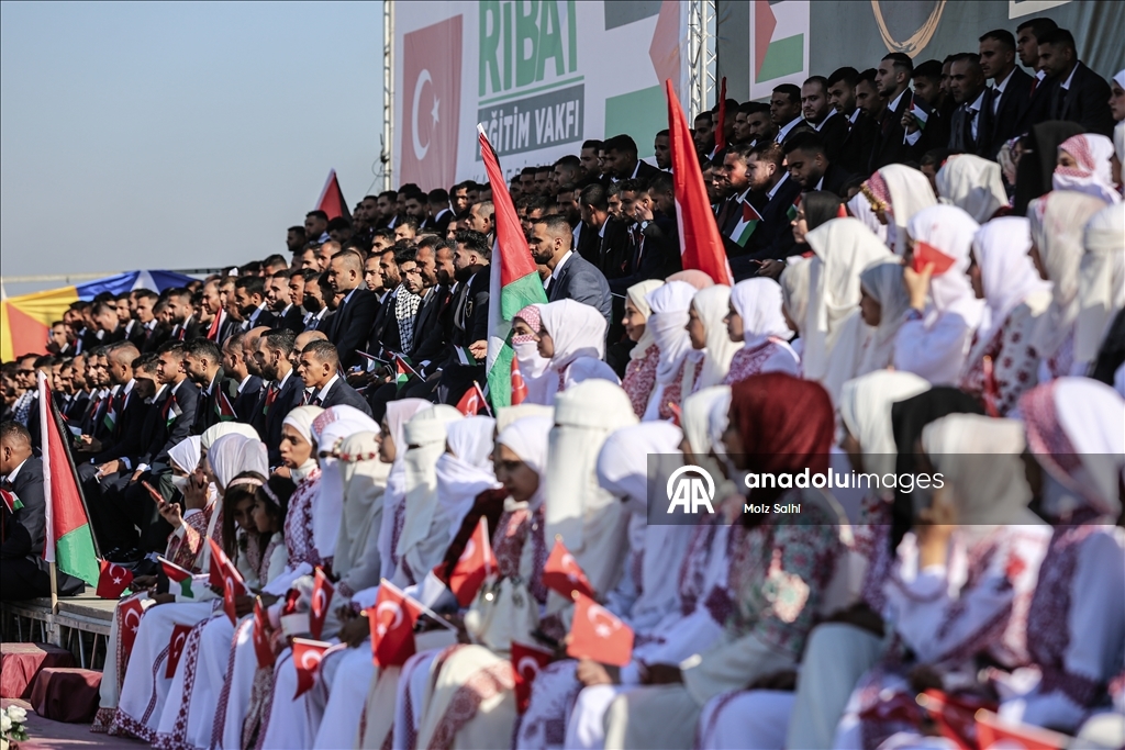 تركيا تمنح غزة لحظة فرح.. 406 عرسان وعرائس يتحدَّون الحرب بالأمل