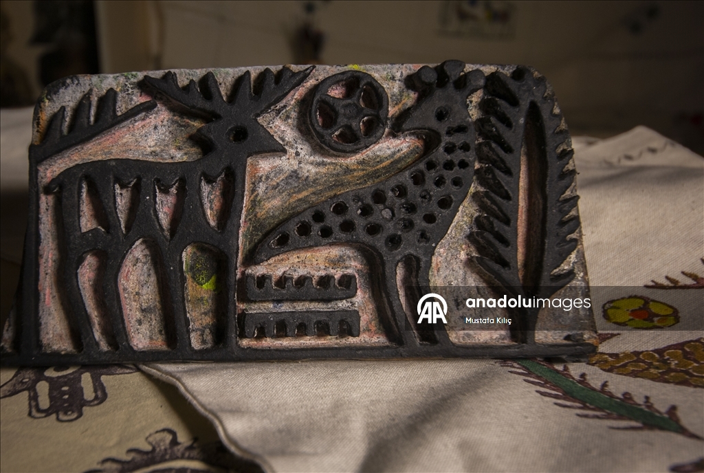 600-year-old block printing tradition lives on in Turkiye's Mardin