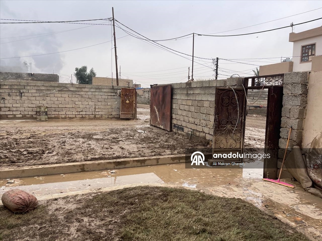 В Киркуке из-за наводнения свои дома покинули 300 семей