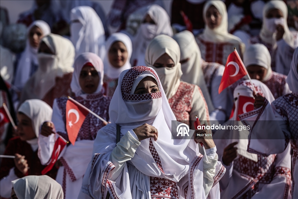 تركيا تمنح غزة لحظة فرح.. 406 عرسان وعرائس يتحدَّون الحرب بالأمل